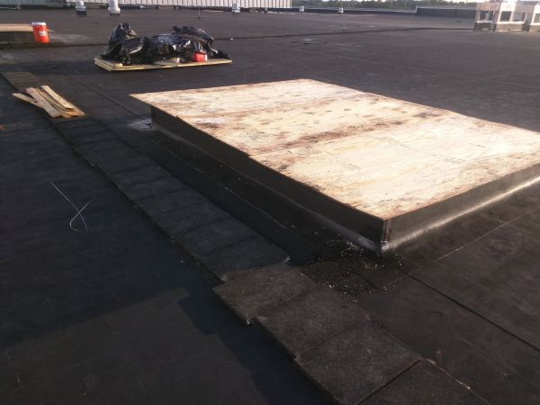 Epdm Roof Inspection in Glastonbury